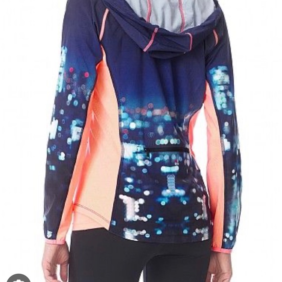 Sweaty Betty Ultra Running Jacket - Picture 2 of 6
